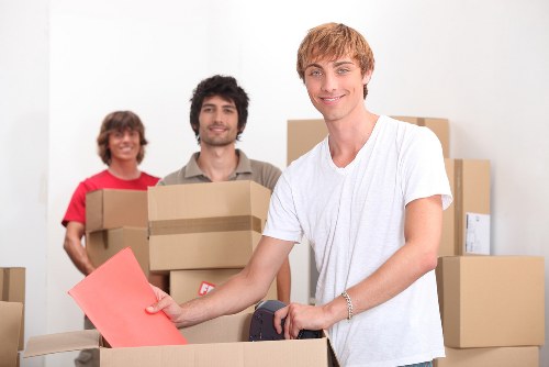 Temporary storage space solution for homes and businesses